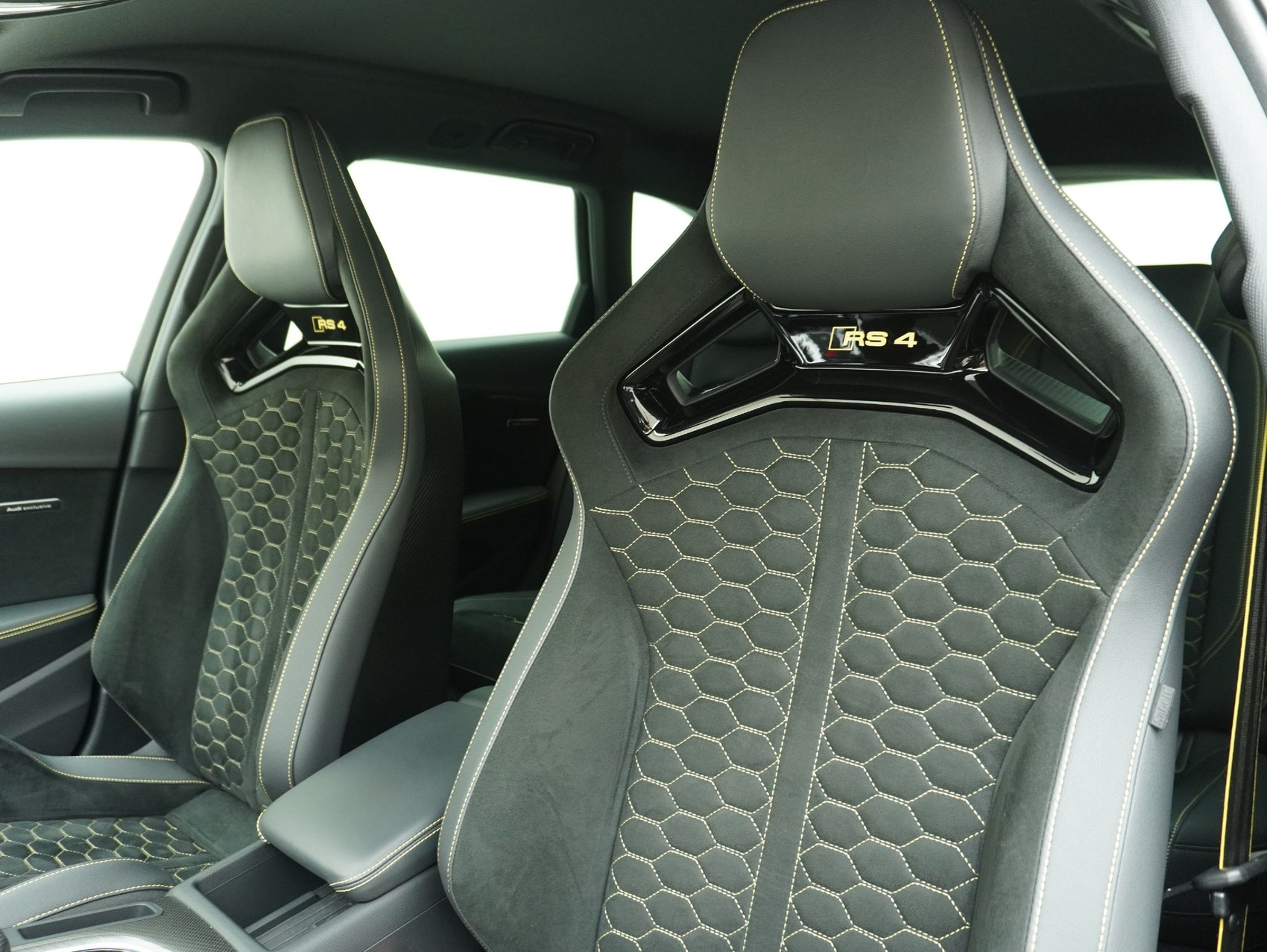 AUDI RS4 Avant 2.9 V6 TFSI 25 year edition quattro T-Tronic **25 Jahre RS**