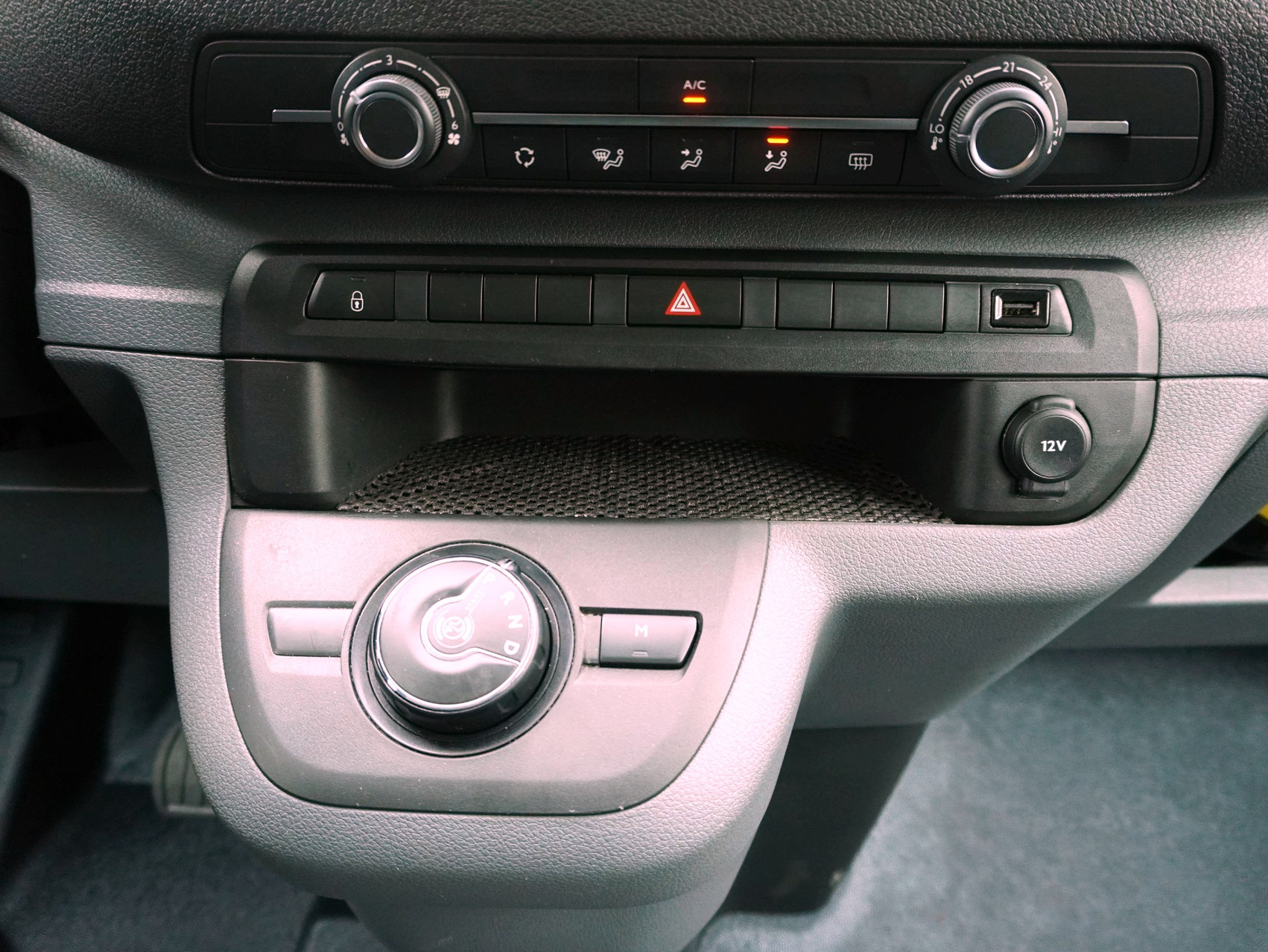 OPEL Vivaro Kombi 2.7 t M 2.0 CDTI Essentia