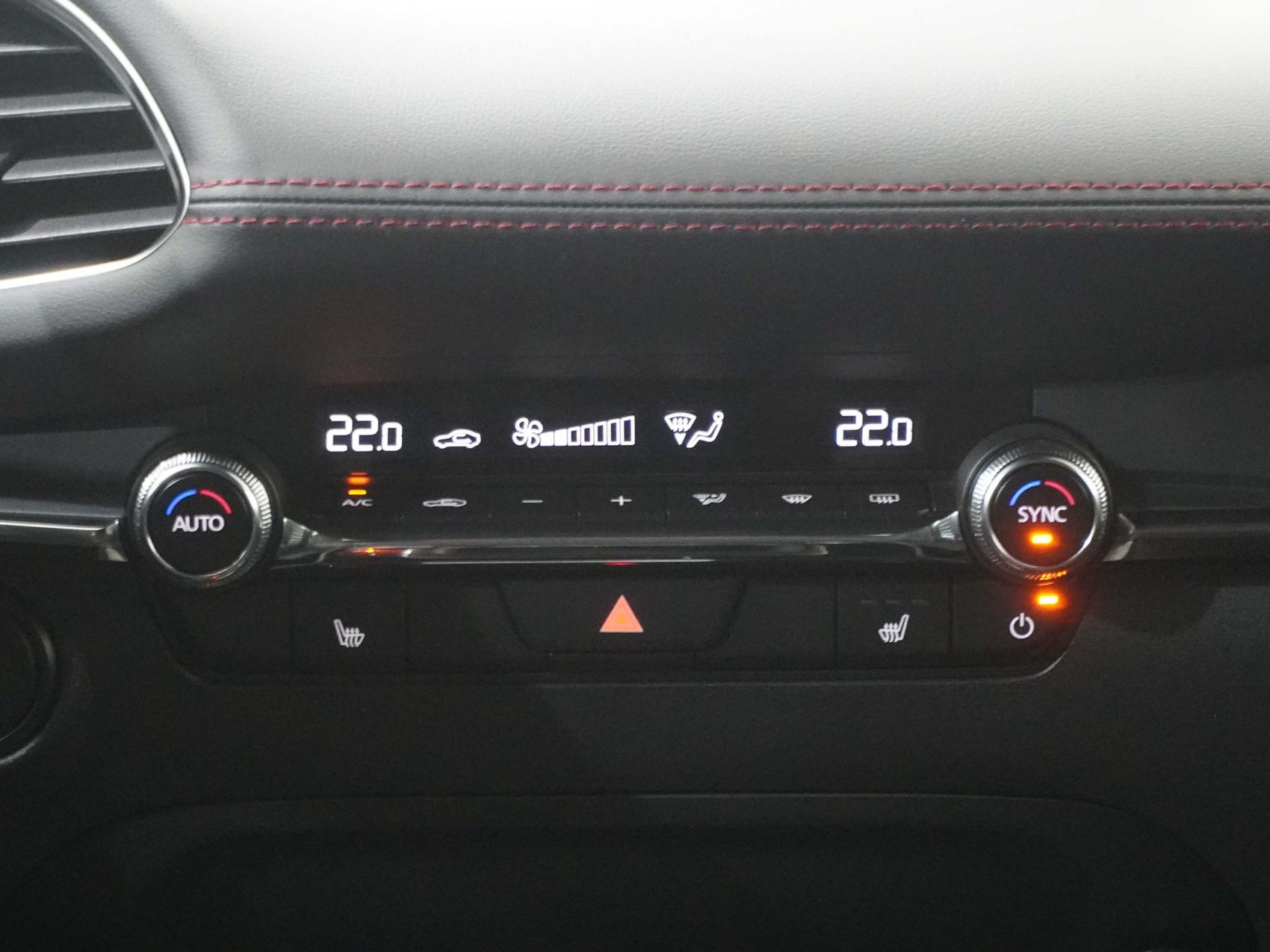 MAZDA 3 Hatchback 2.0 186 Homura