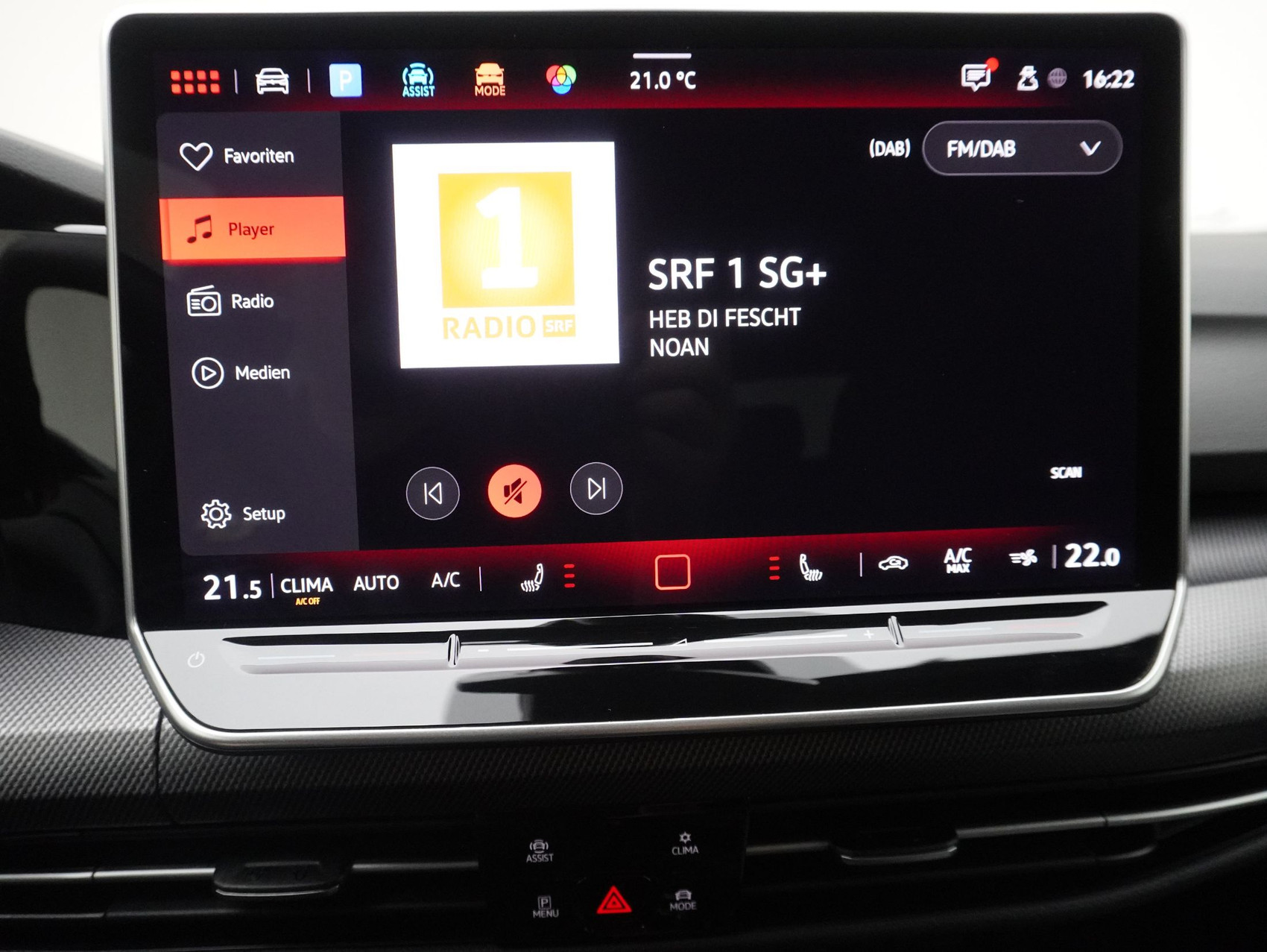 VW Golf 8.5 2.0 TSI DSG GTI Black Style (2025) ** Anhängerkupplung / Harman/Kardon / Panoramadach**