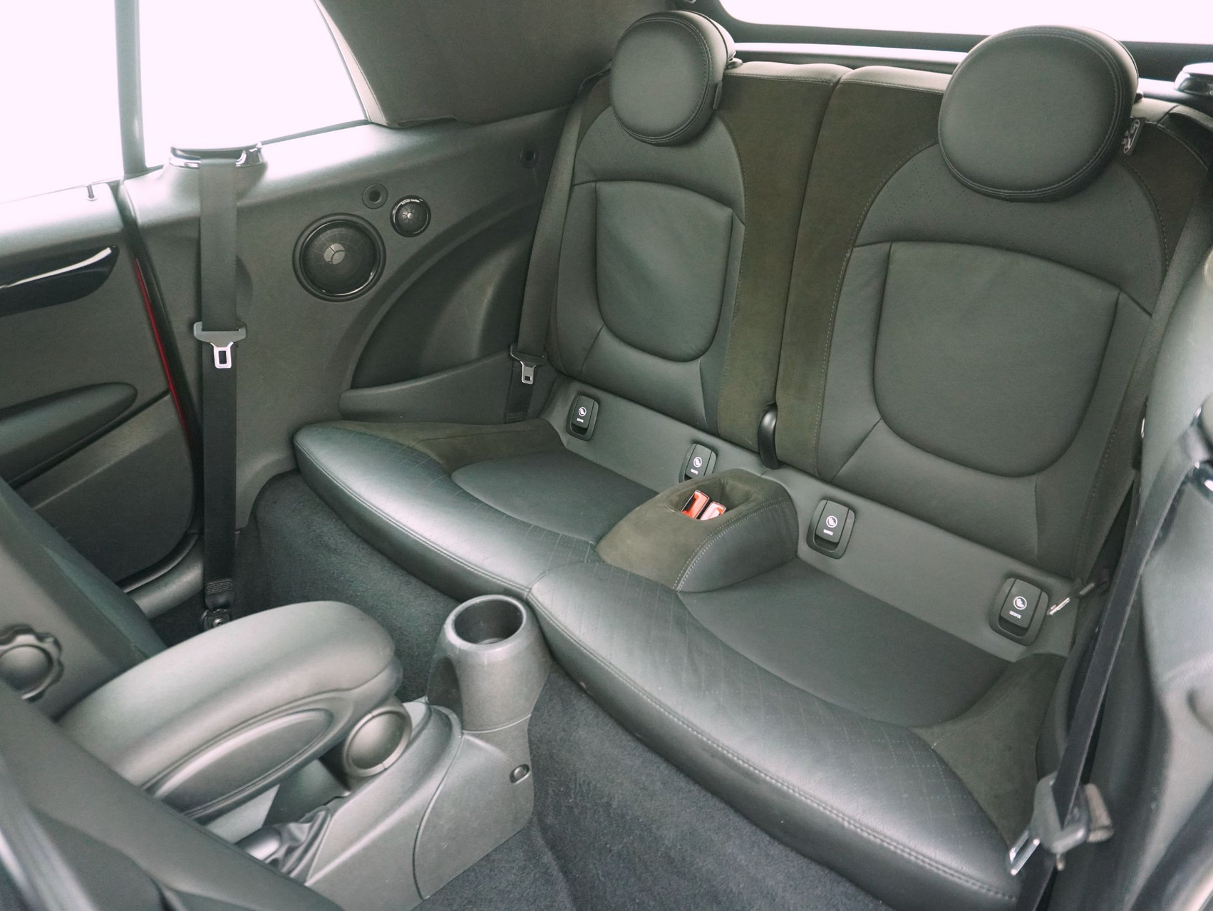 MINI Mini Cabrio F57 2.0i Cooper S