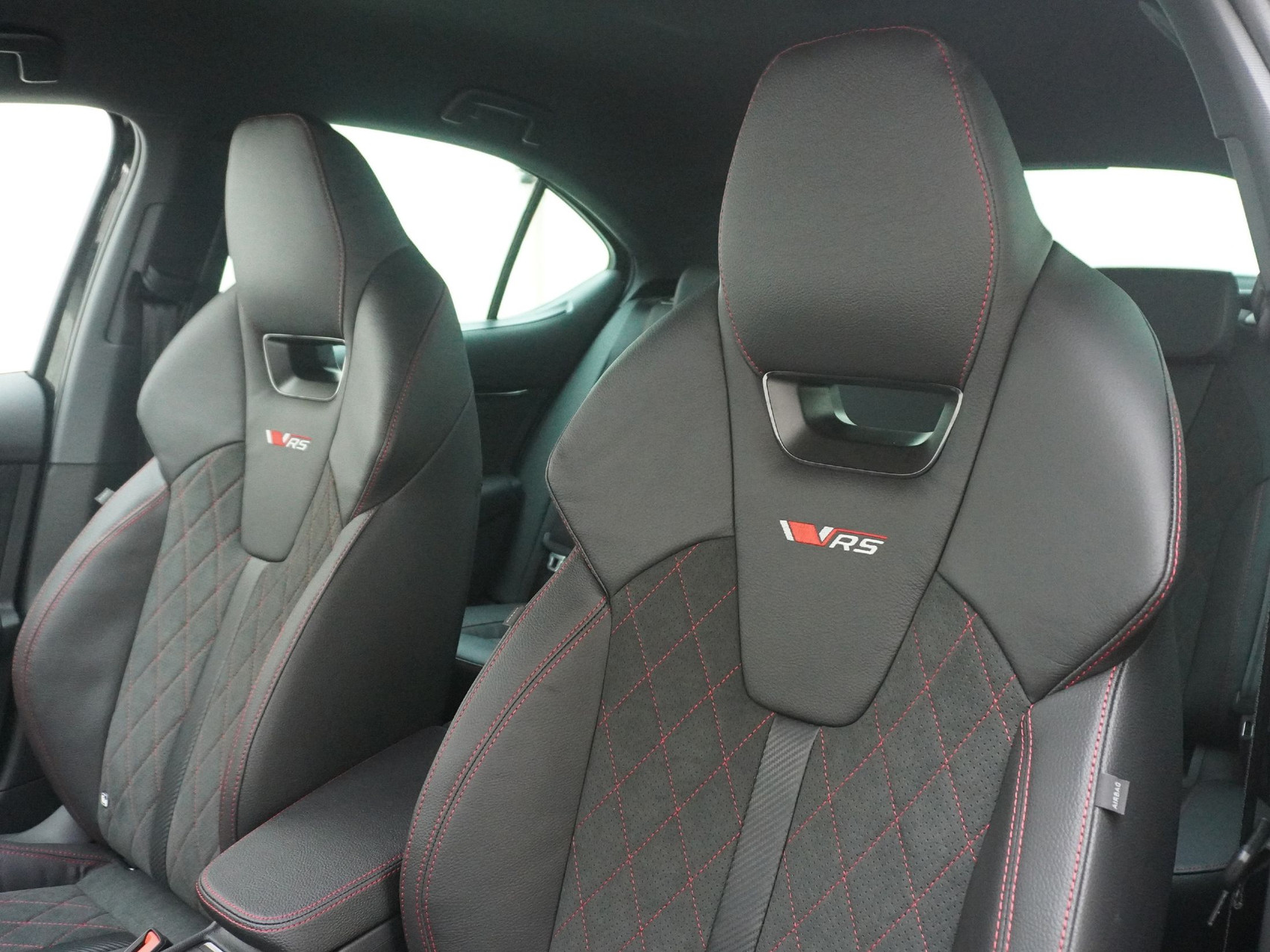 SKODA Octavia 2.0 TSI RS DSG