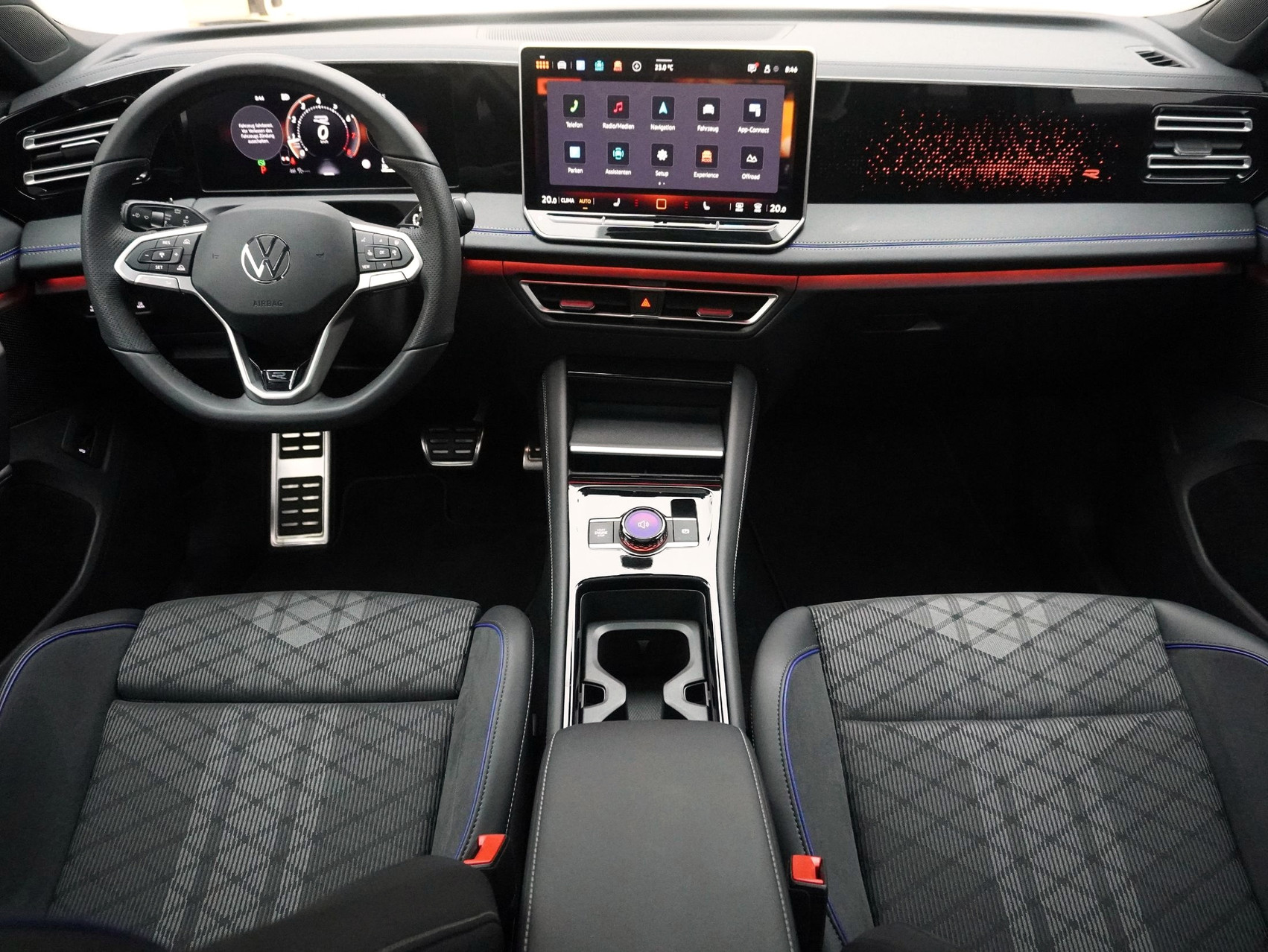 VW Tiguan 2.0 TSI DSG R-Line Black Style 4Motion (2025)