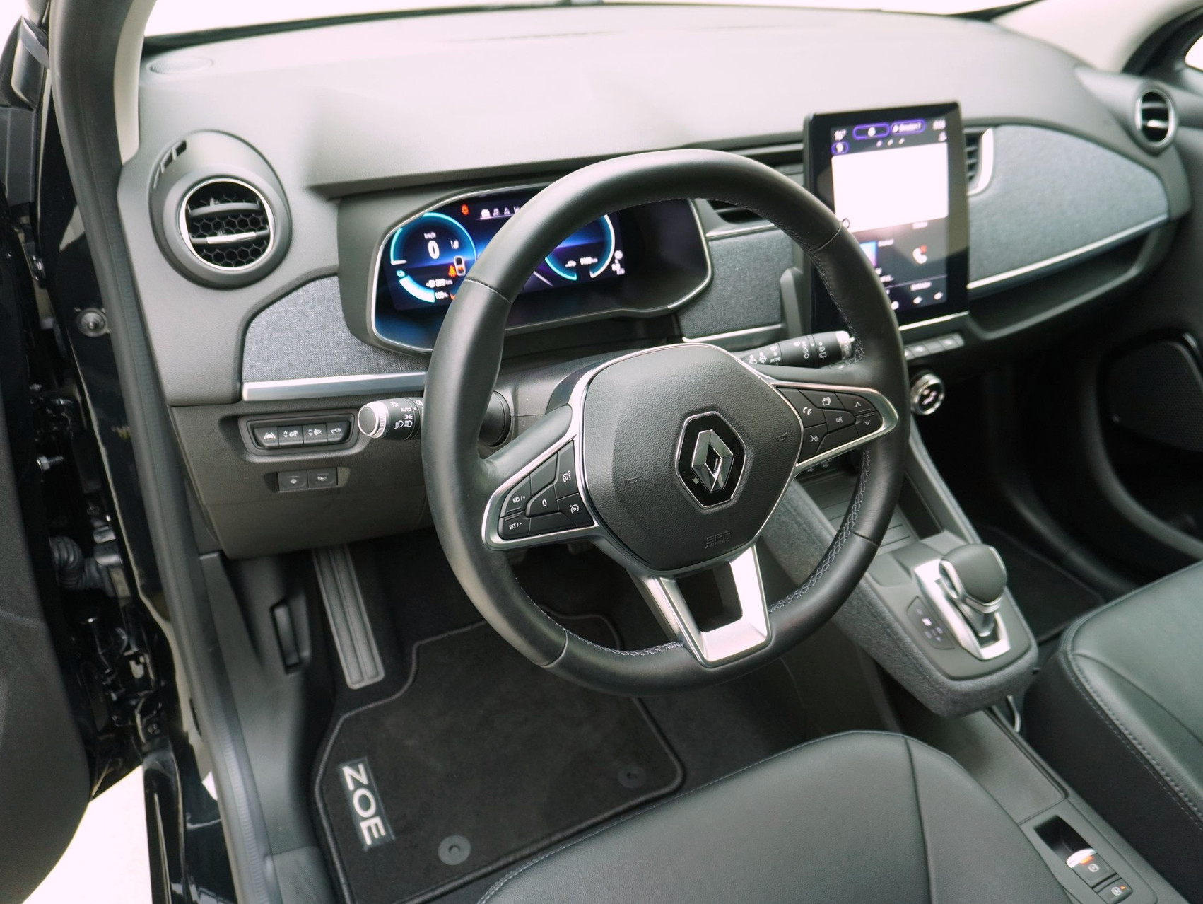 RENAULT Zoe Intens R135 Elektro inkl. Batterie