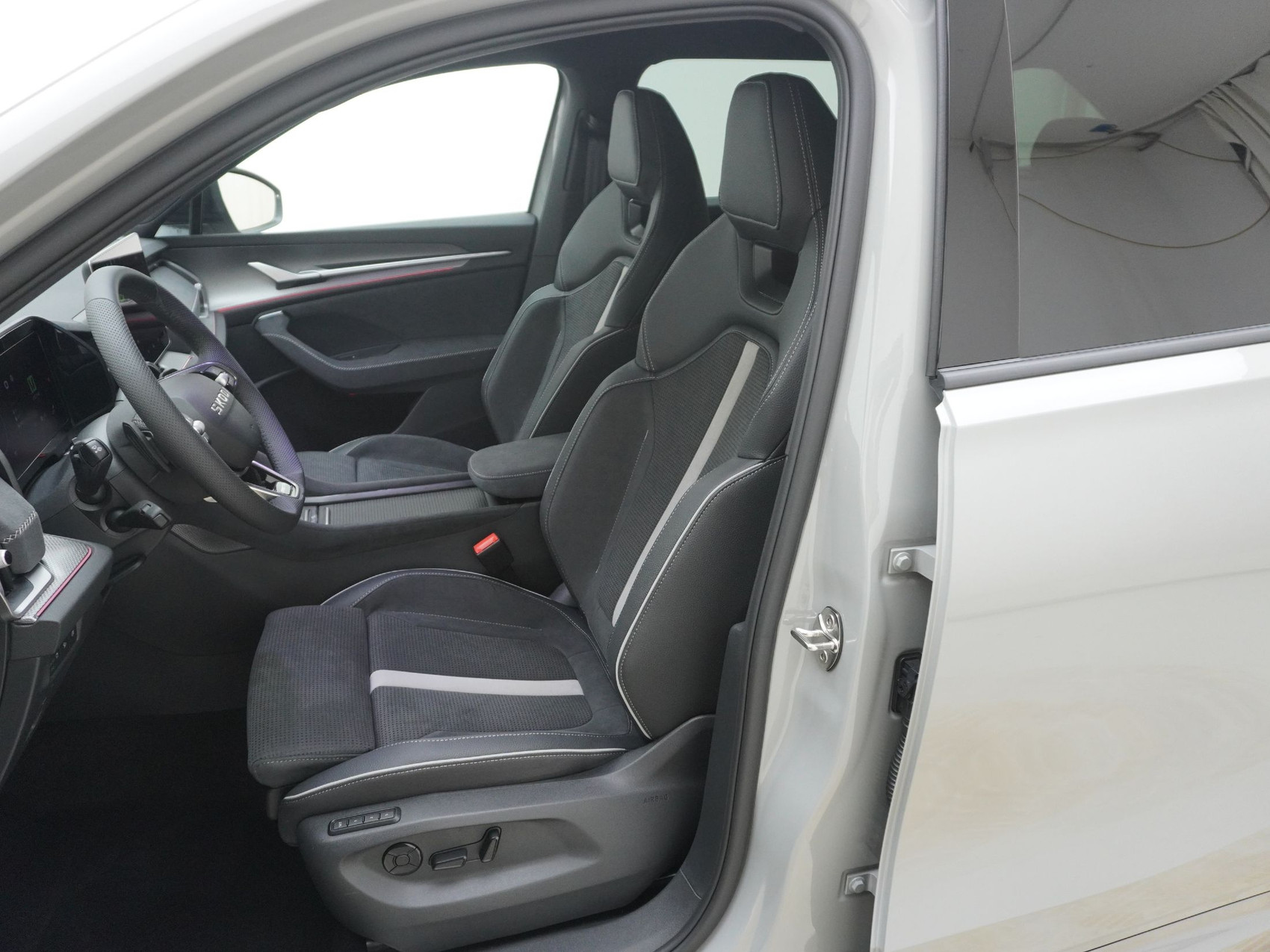 SKODA Kodiaq 1,5 TSI iV Plug-in-Hybrid Sportline