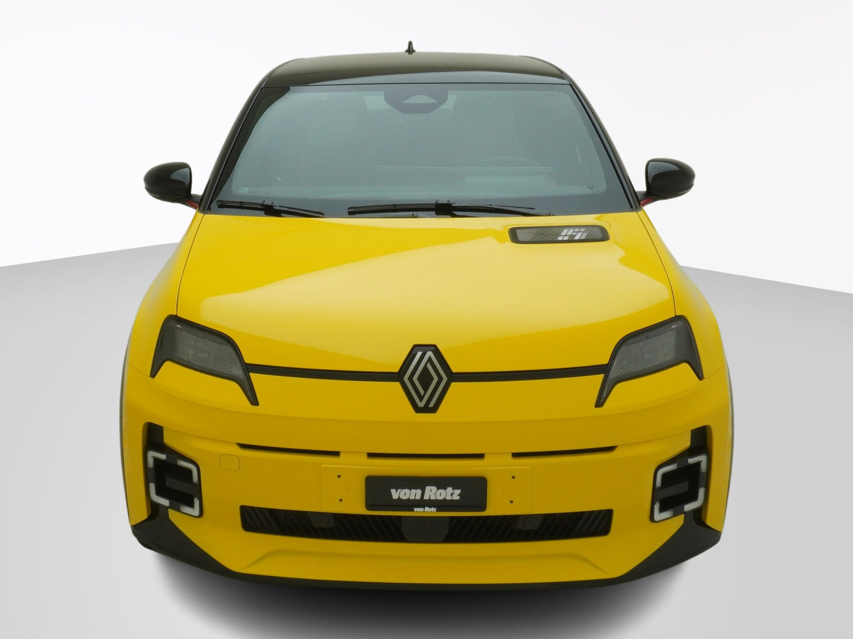 RENAULT R5 E-Tech Comfort Range iconic