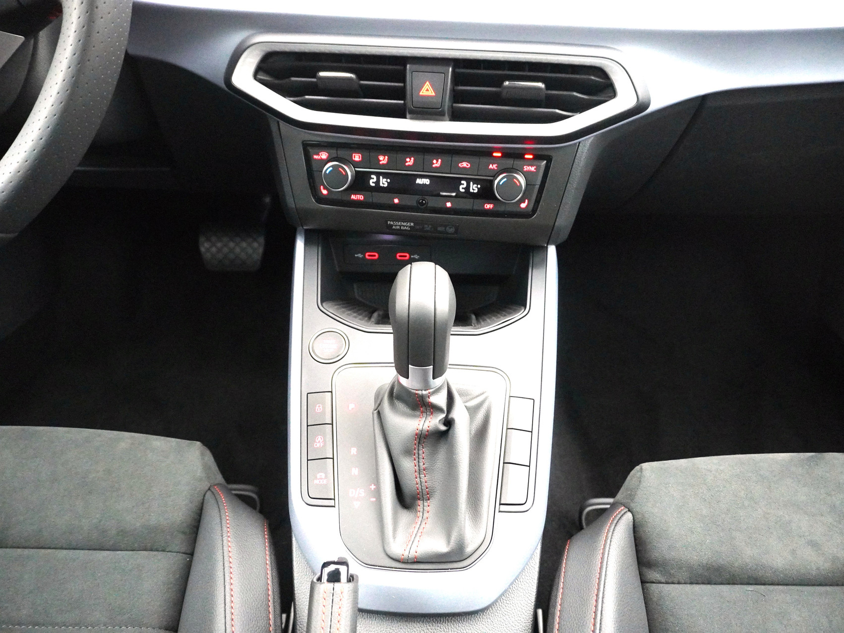 SEAT Ibiza 1.0 TSI FR DSG