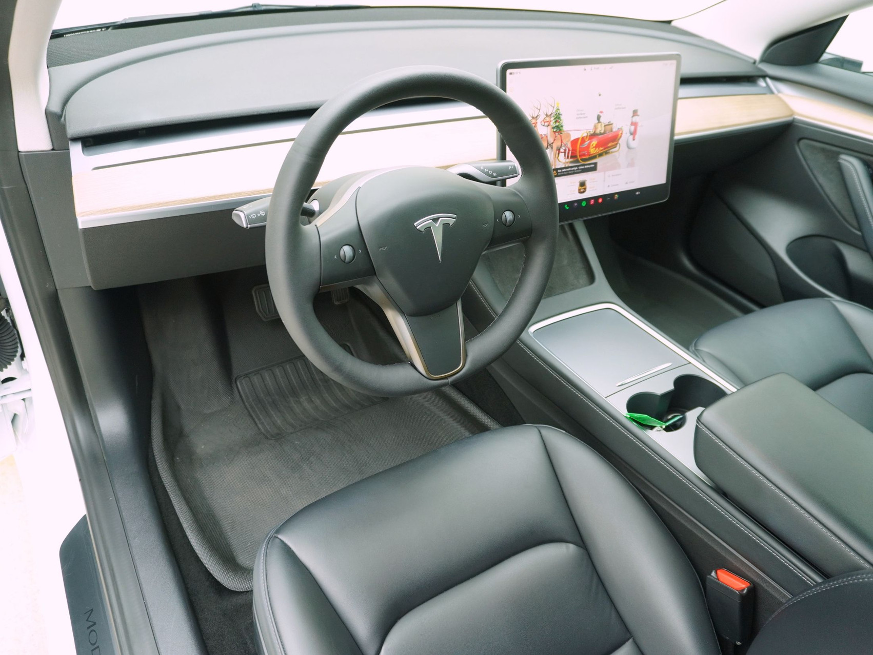 TESLA Model 3 Standart Range Plus RWD