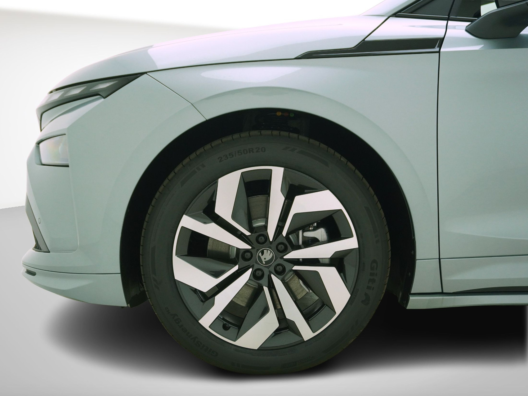 SKODA Enyaq iV 85x SportLine