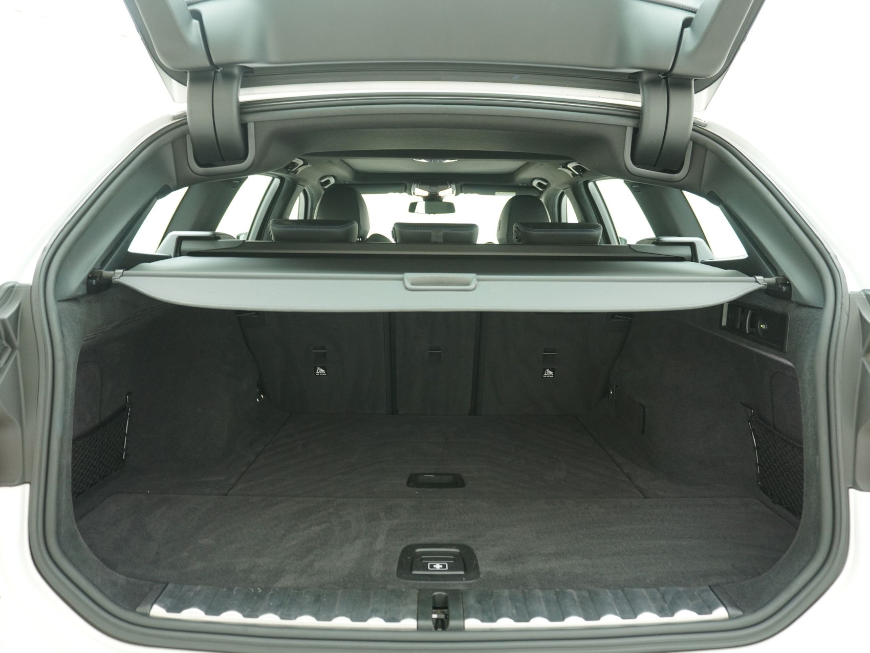 BMW 3er 330i xDrive Touring M Sport