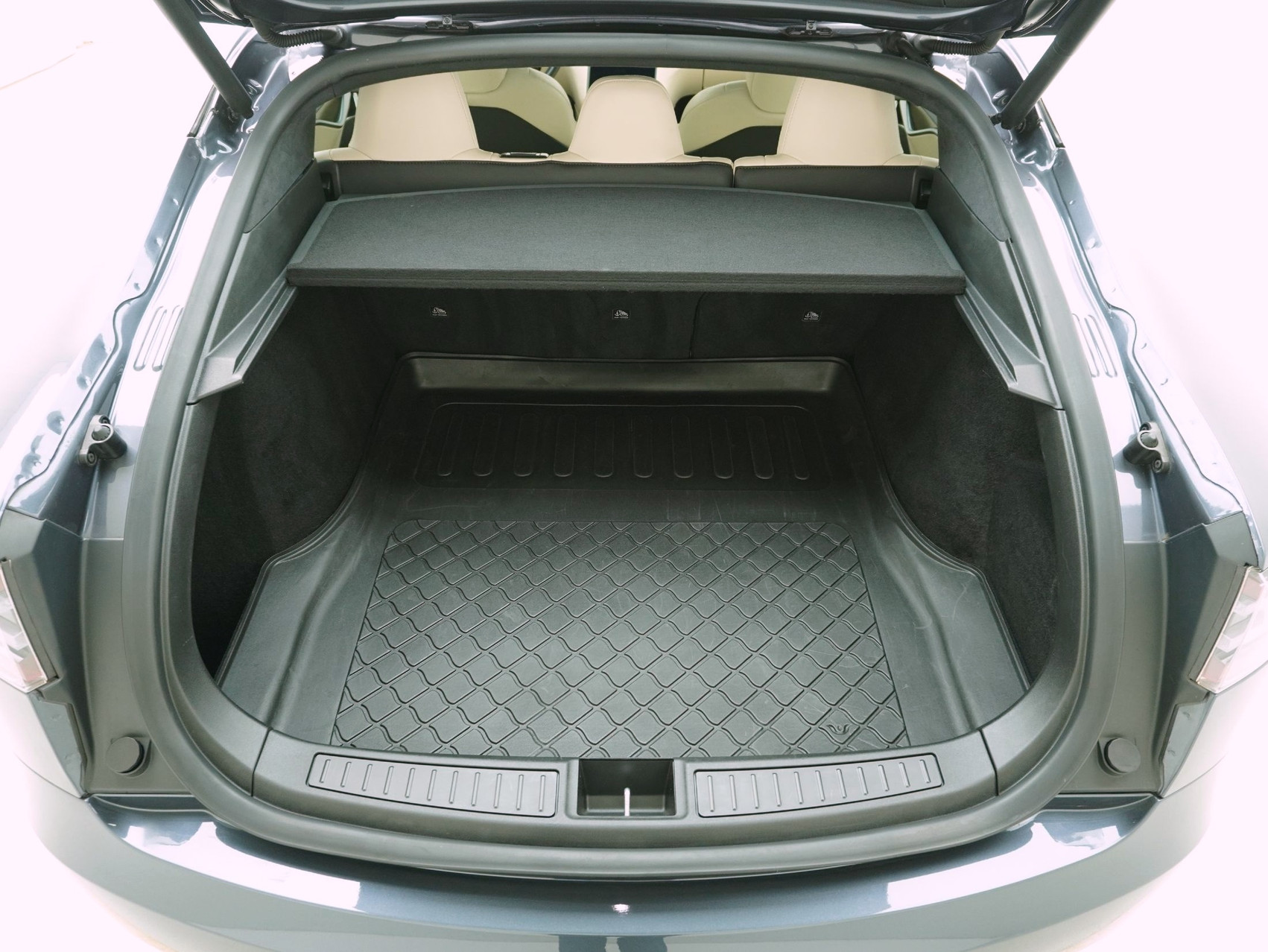 TESLA Model S Long Range AWD