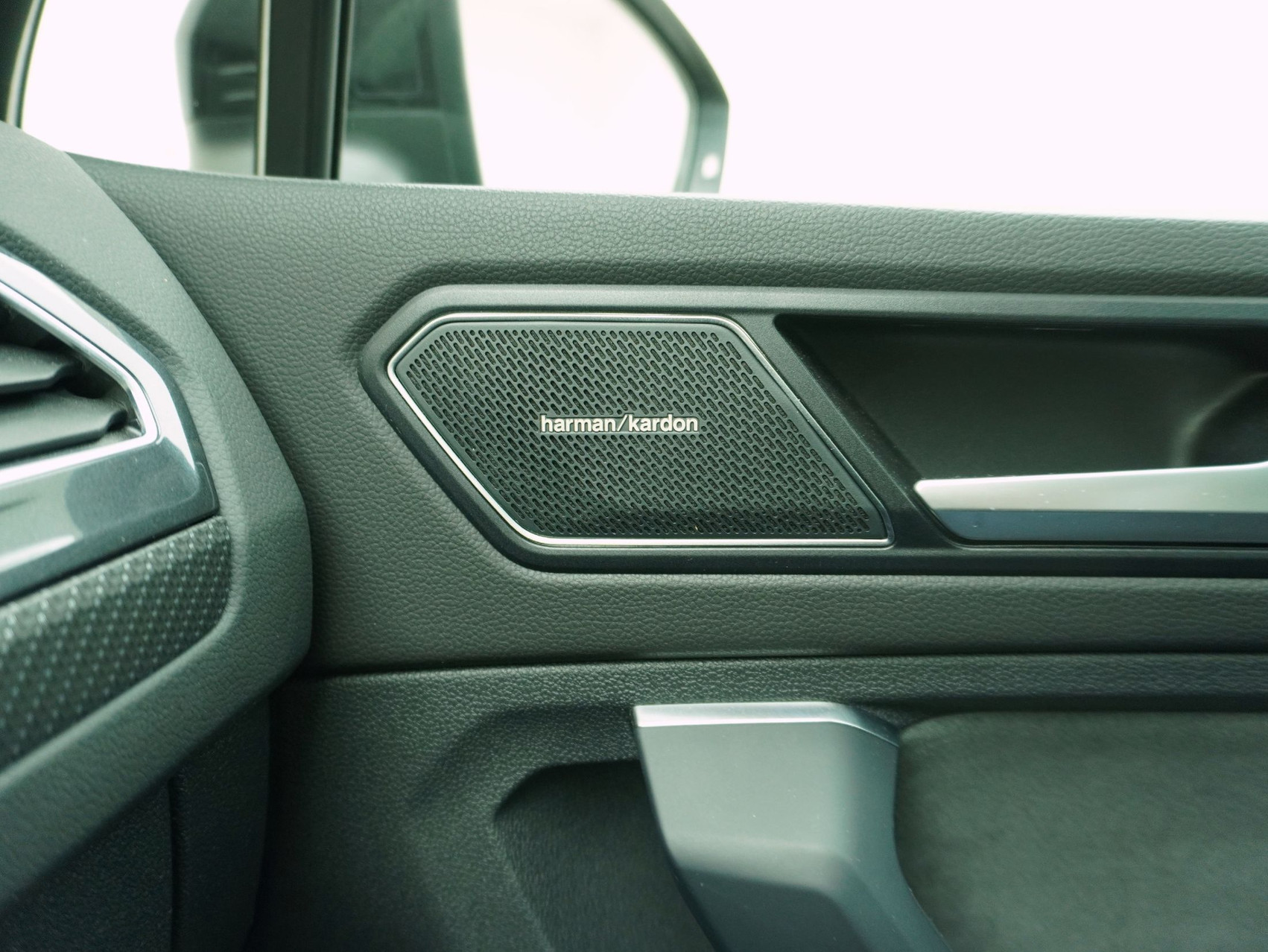 VW Tiguan 2.0 TSI DSG R Black Style 4Motion