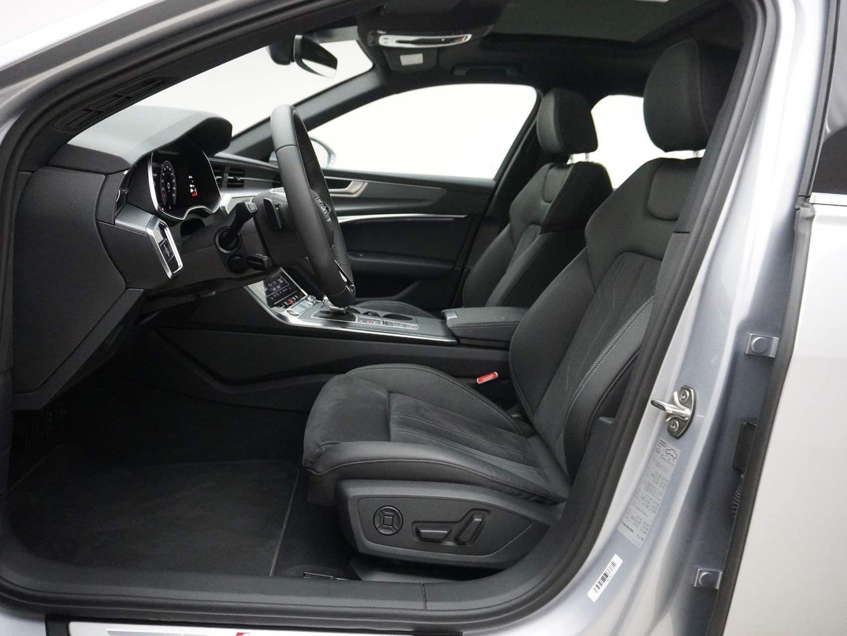 AUDI A6 Avant 55 TFSI S Line quattro S-Tronic **Werksgarantie bis 10.2029**