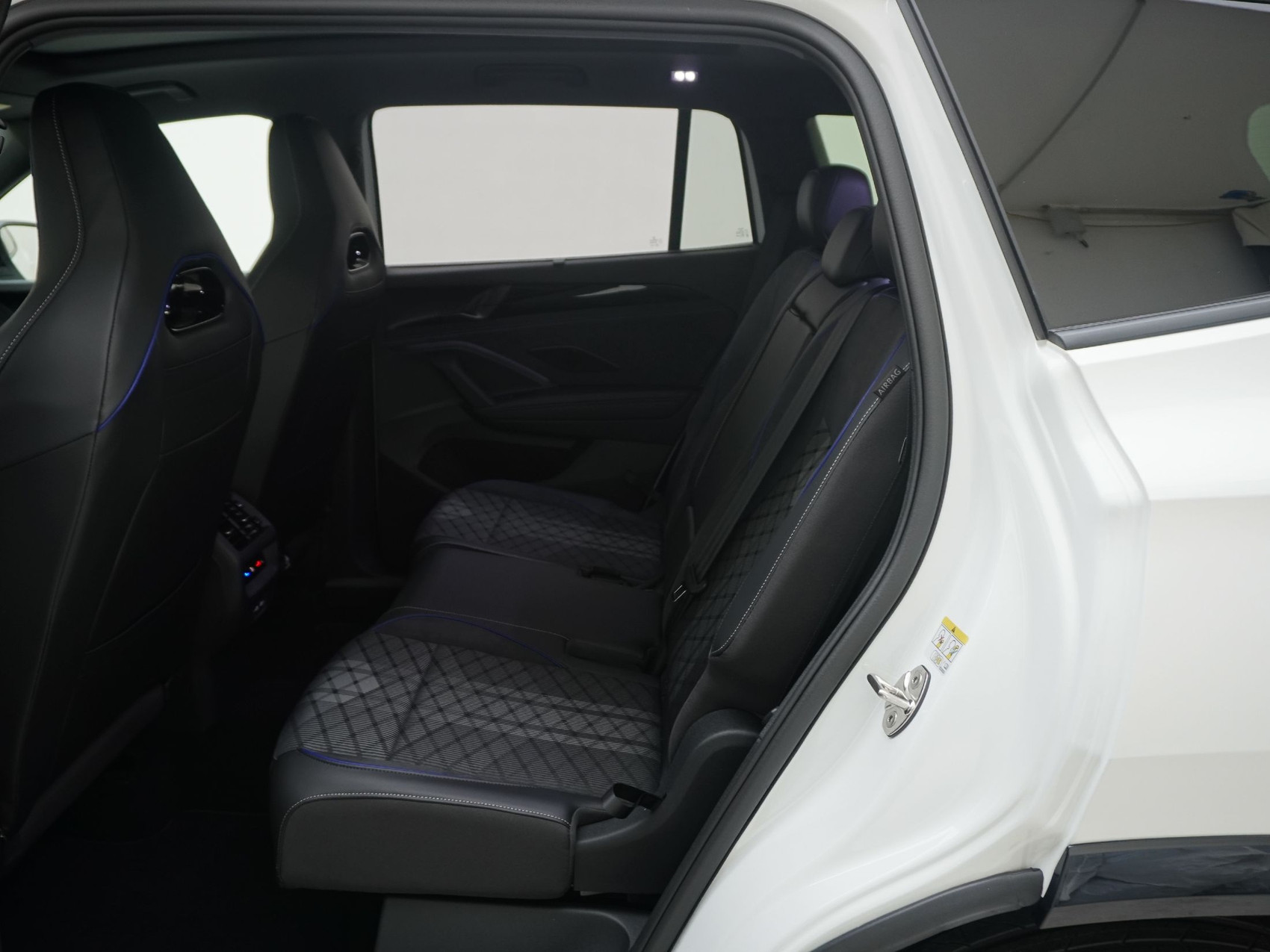 VW Tayron 2.0 TDI R-Line DSG 4motion