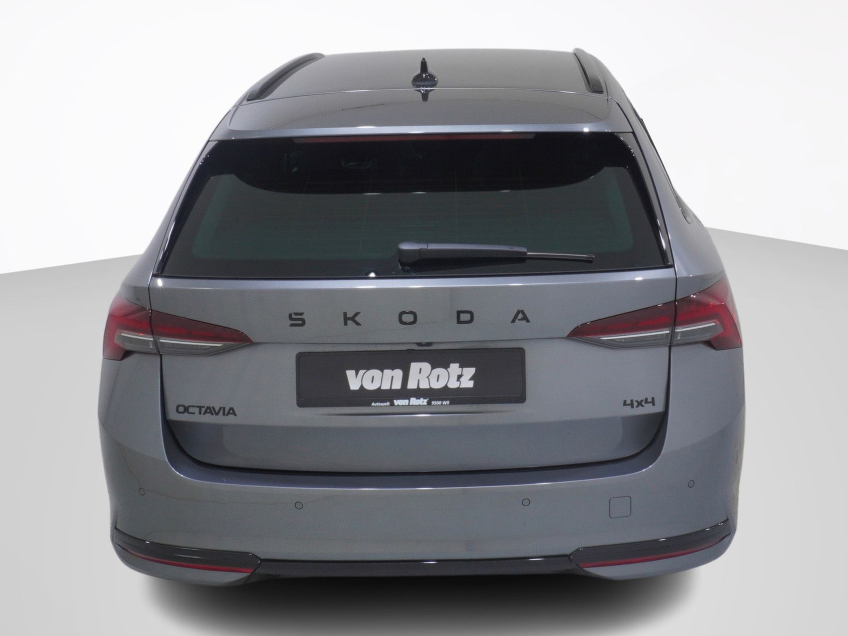 SKODA Octavia 2.0 TSI SportLine 4×4 DSG