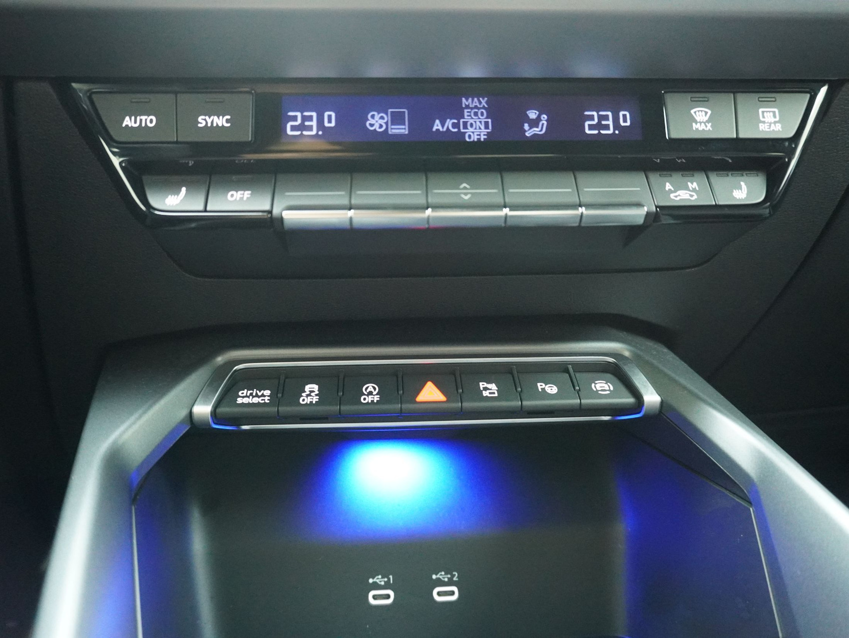 AUDI A3 Limousine 35 TFSI S Line S-Tronic **Audi Werksgarantie bis 02/2030**