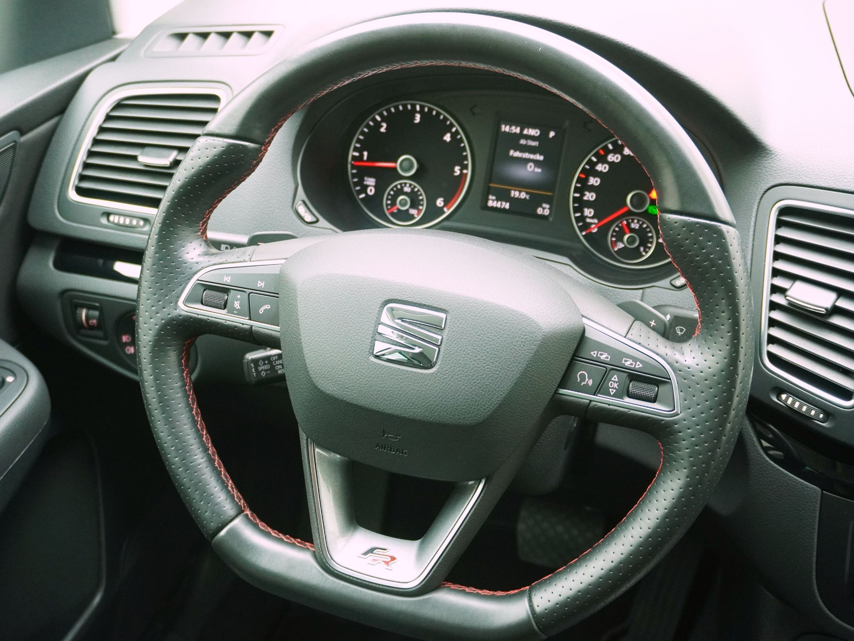 SEAT Alhambra 2.0 TDI DSG Hola FR 4×4