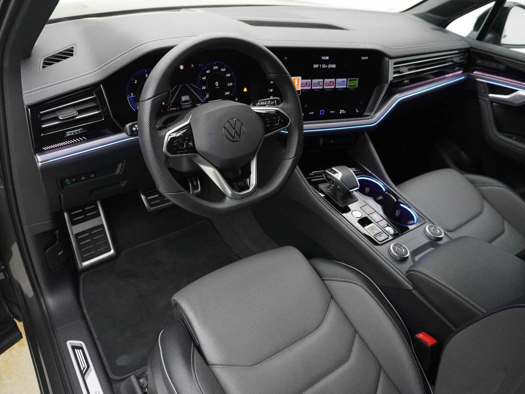 VW Touareg 3.0 TDI R-Line Black Style 4Motion **Anhängerkupplung + Standheizung**