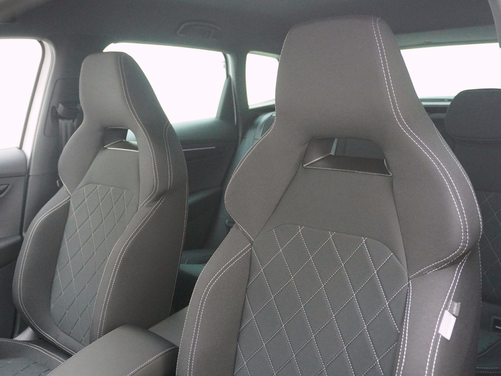 SKODA Karoq 2.0 TSI SportLine DSG 4×4