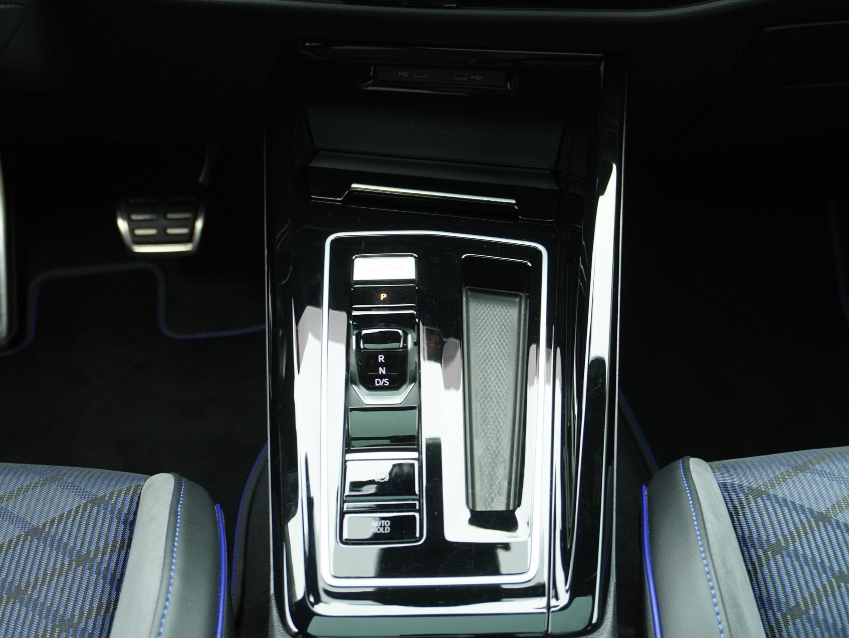 VW Golf Variant 8.5 2.0 TSI DSG R-Performance 4Motion **R-Performance**