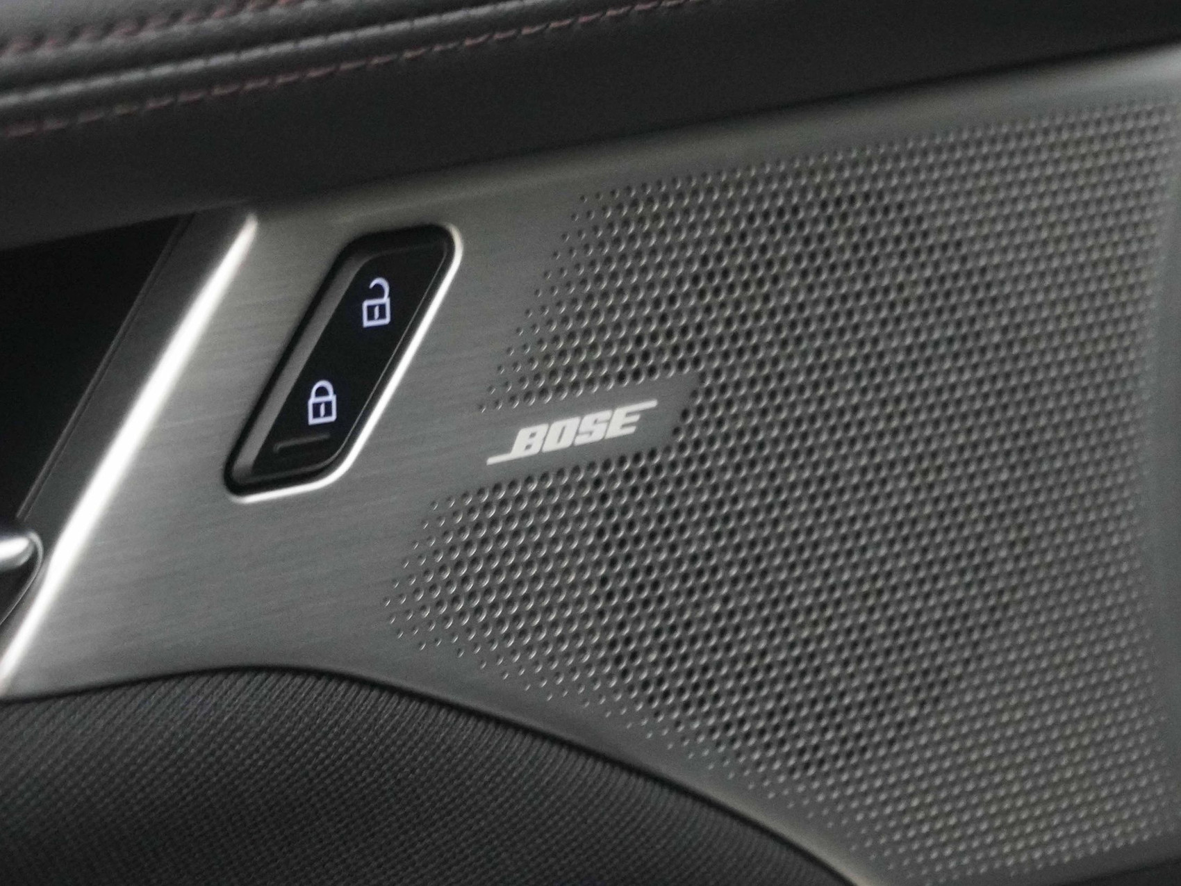 MAZDA 3 Sedan 2.0 186 Exclusive-Line