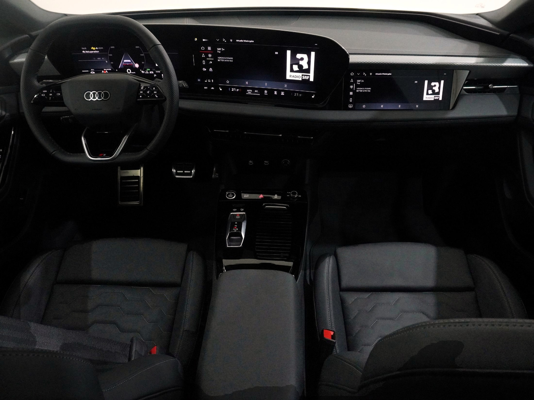 AUDI A6 e-tron Avant quattro S line