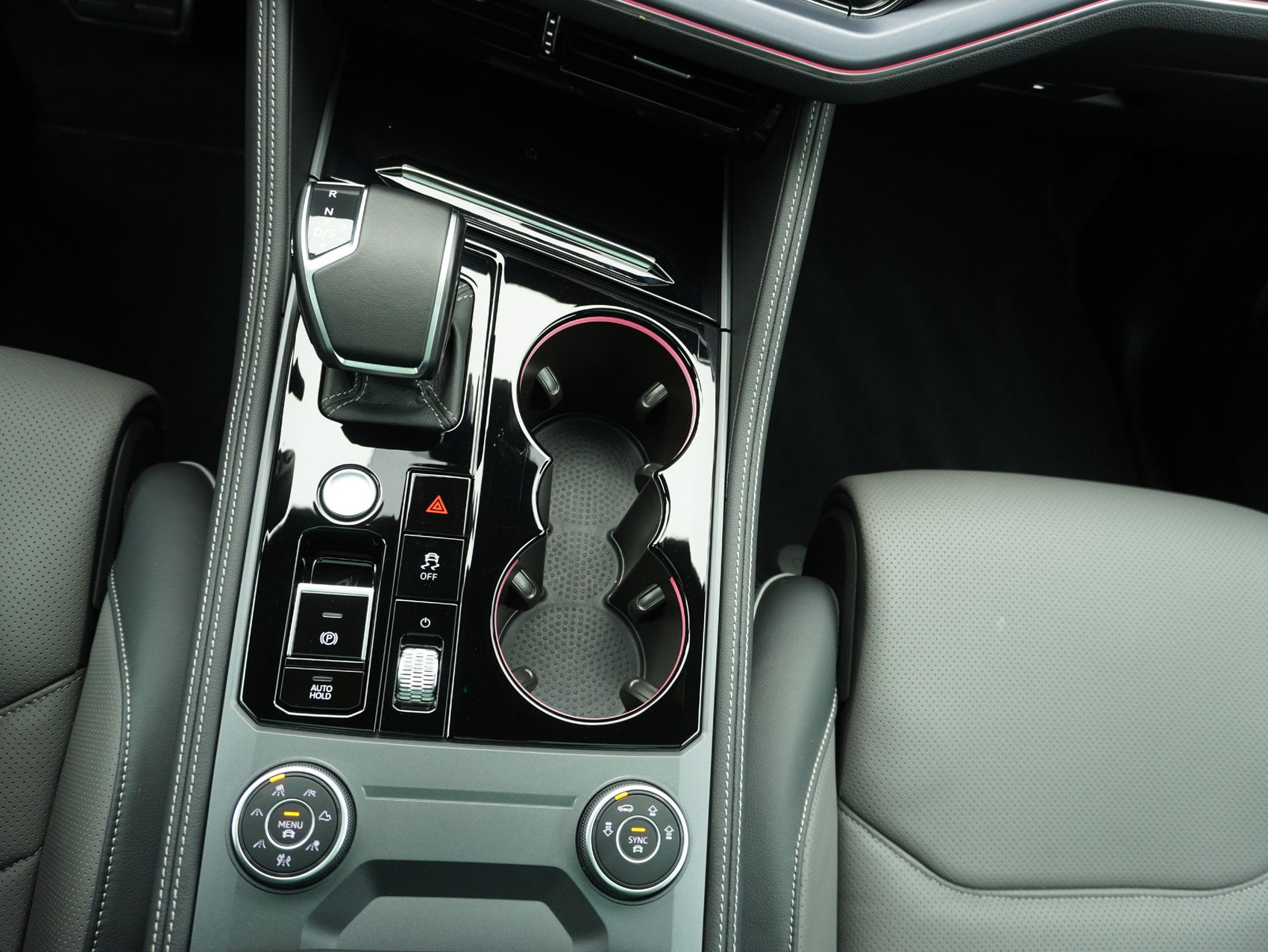 VW Touareg 3.0 V6 TSI R-Line Black Style 4Motion