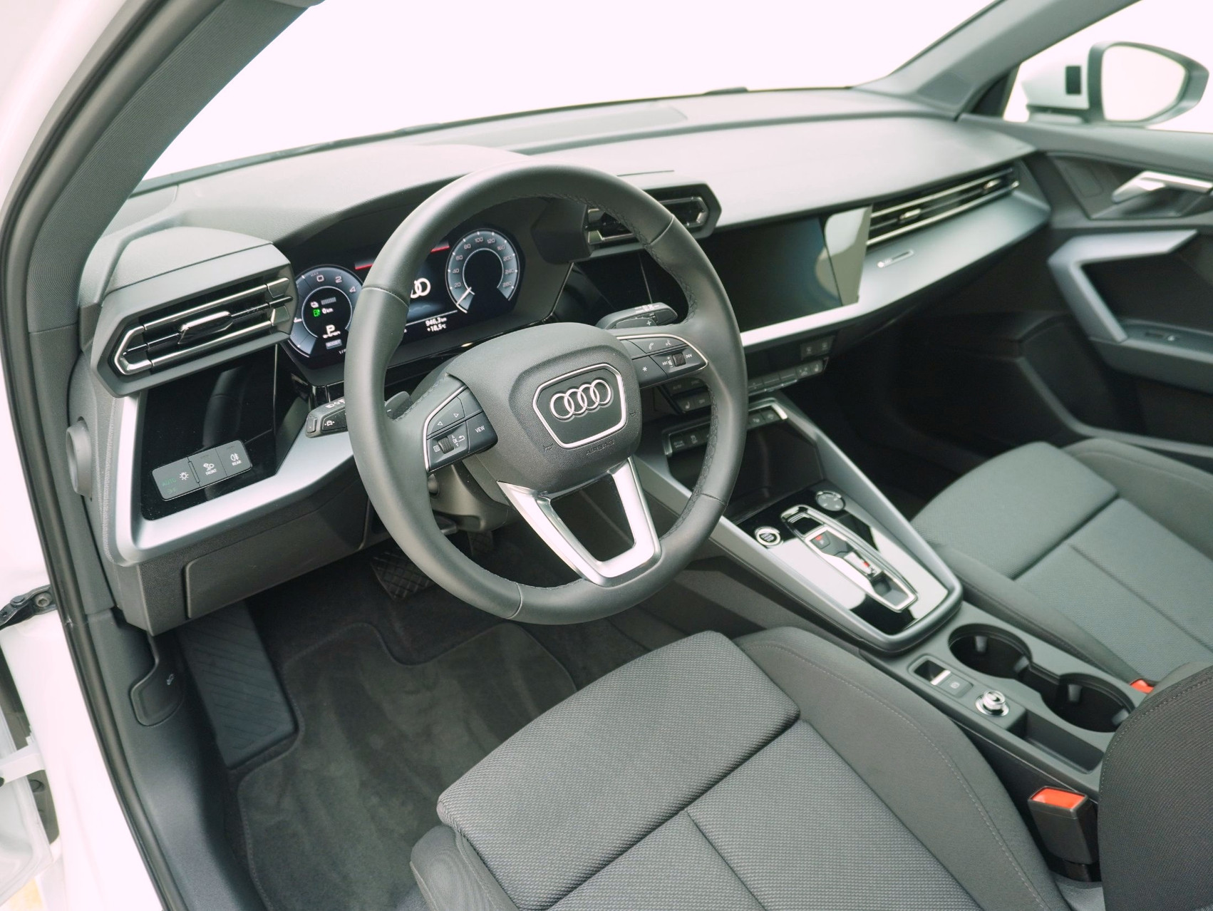 AUDI A3 Sportback 40 TFSI e S-Tronic **Audi Werksgarantie bis 04/2030**