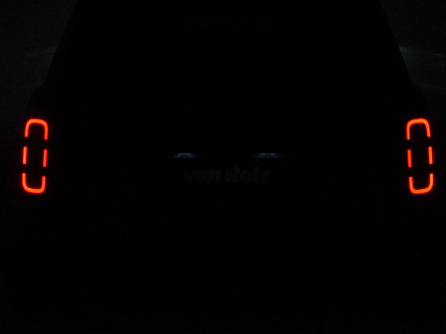 RENAULT R4 E-Tech Comfort Range iconic