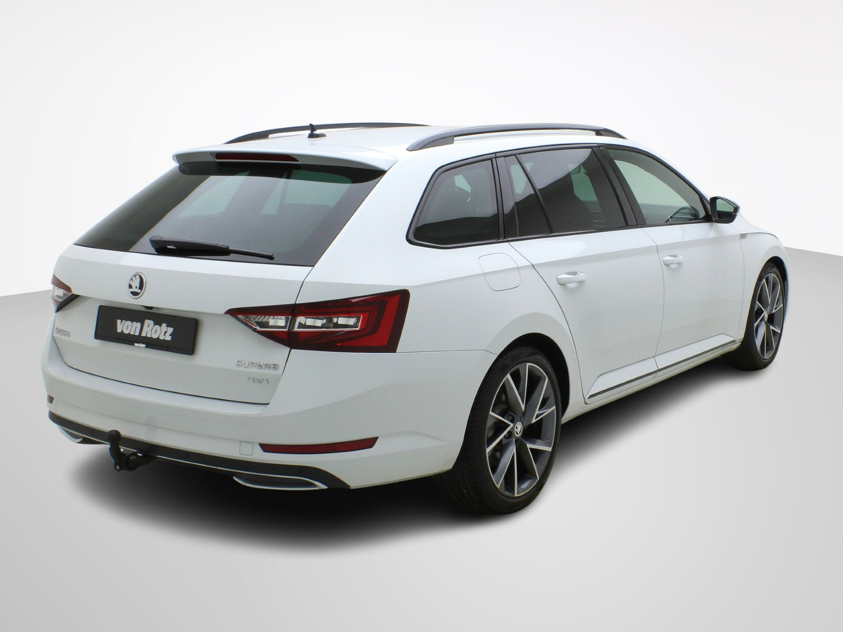 SKODA Superb Combi 2.0 TDI DSG Sport Line 4×4