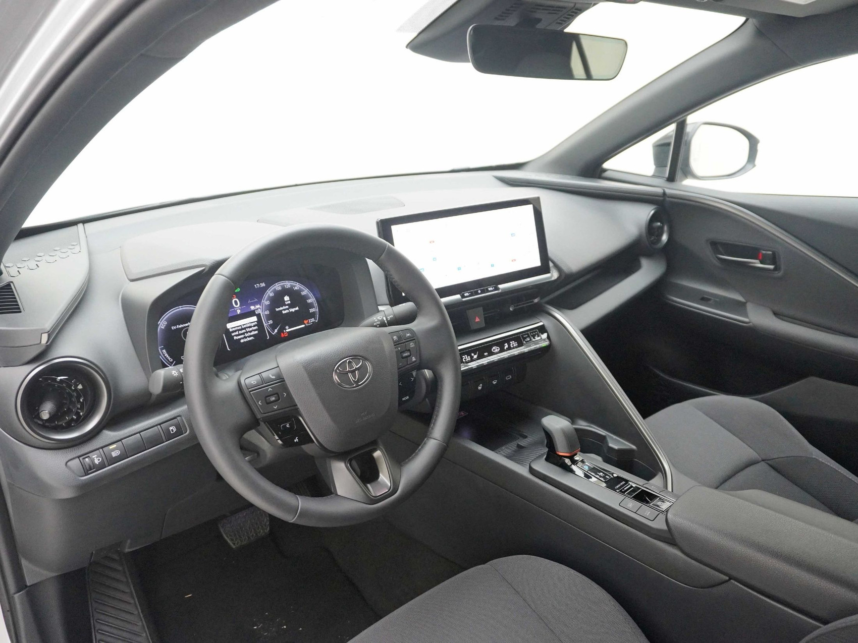 TOYOTA C-HR 2.0 PHEV Swiss Edition ** inkl. W-Räder Alu **