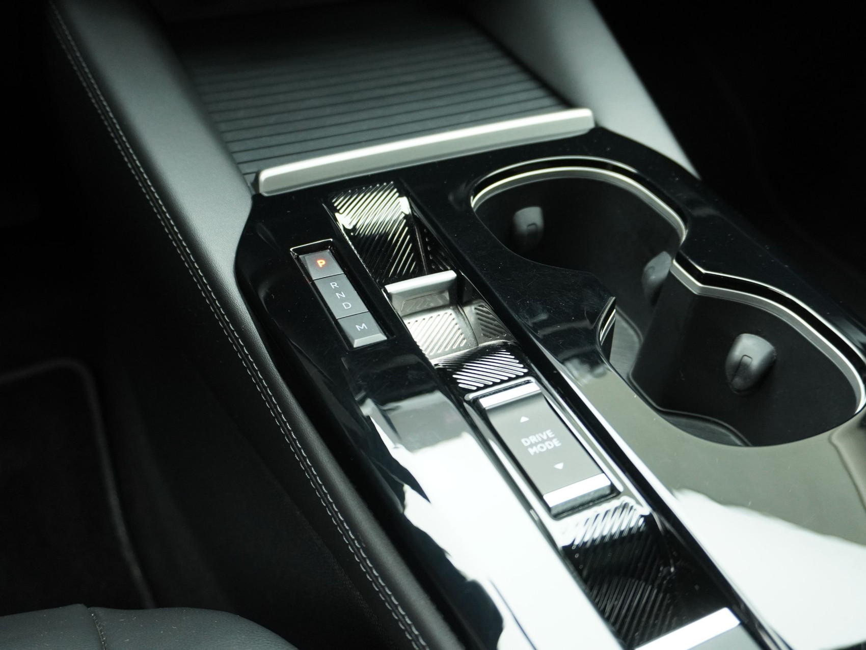 CITROËN C5 X 1.6 PureTech Shine