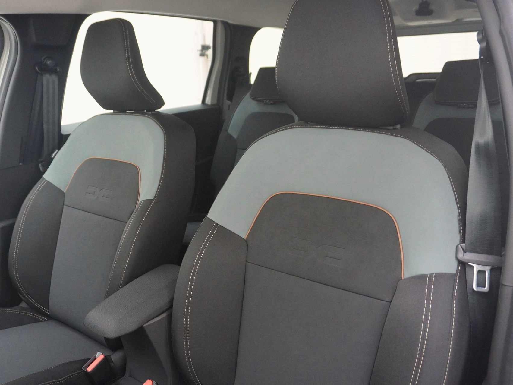 DACIA Jogger 1.8 Hybrid Extreme 7Plätzer