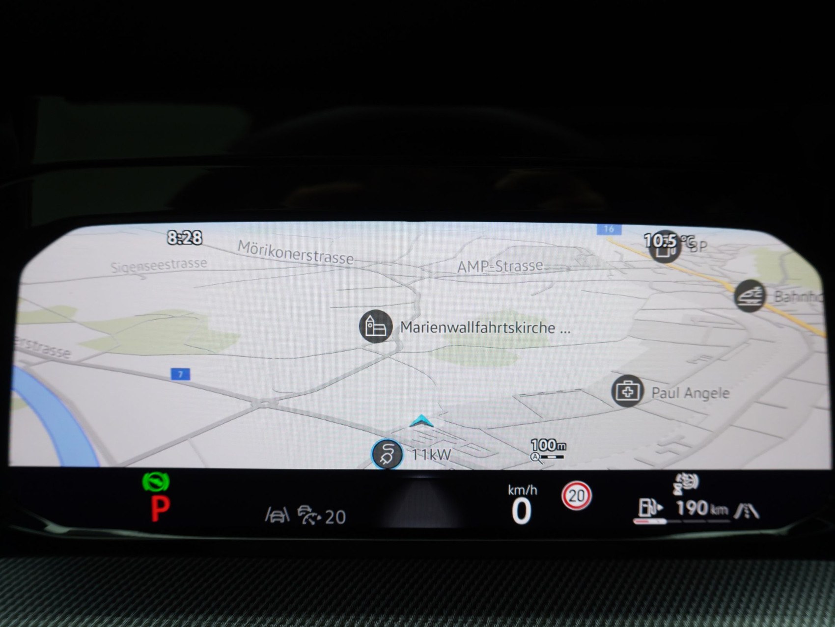 VW Golf 8.5 Variant 2.0 TSI DSG R-Performance 4Motion (2025)