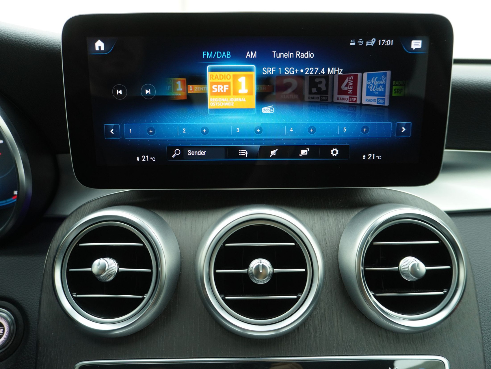 MERCEDES-BENZ GLC-Klasse GLC 220 d AMG Line 4matic