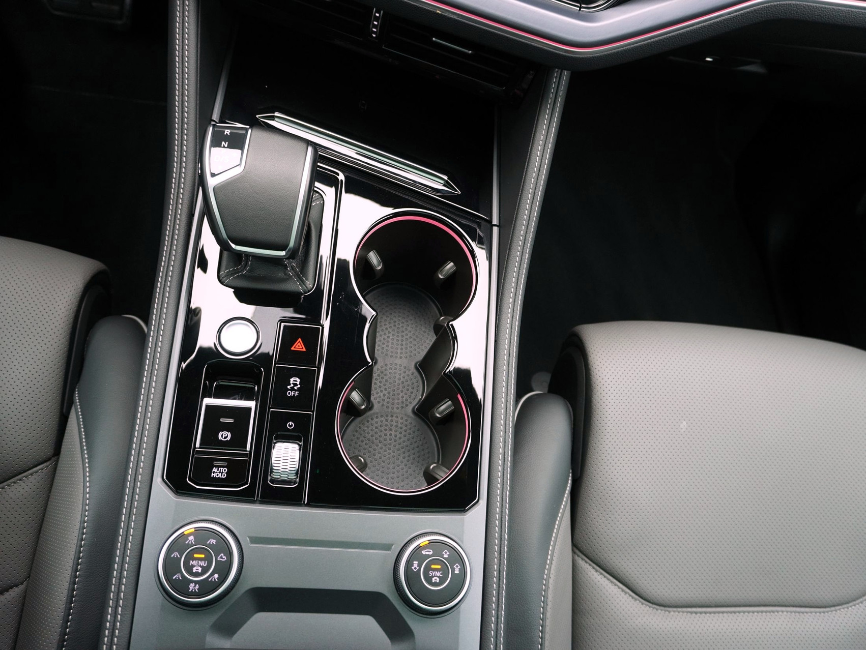 VW Touareg 3.0 V6 TSI R-Line Black Style 4Motion **Vollausstattung**