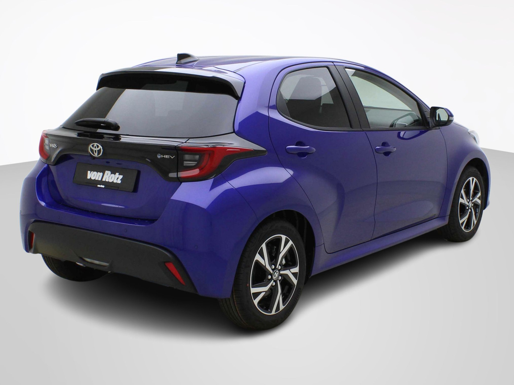 TOYOTA Yaris 1.5 VVT-i HSD Trend