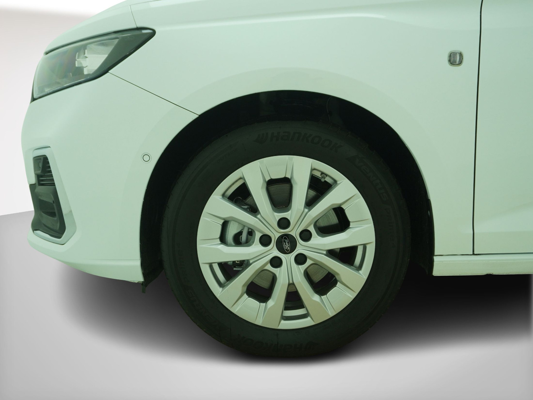 FORD Tourneo Connect 1.5 EcoBoost Titanium 7Plätzer