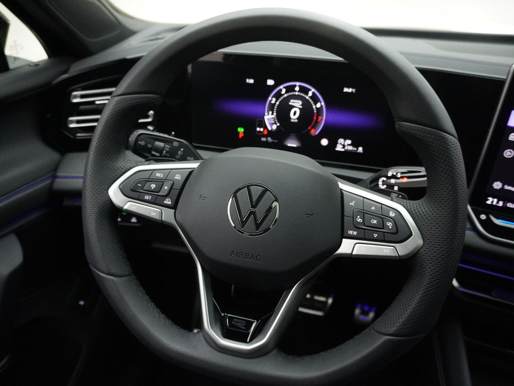 VW Tiguan 2.0 TSI DSG R-Line Black Style 4Motion (2025)