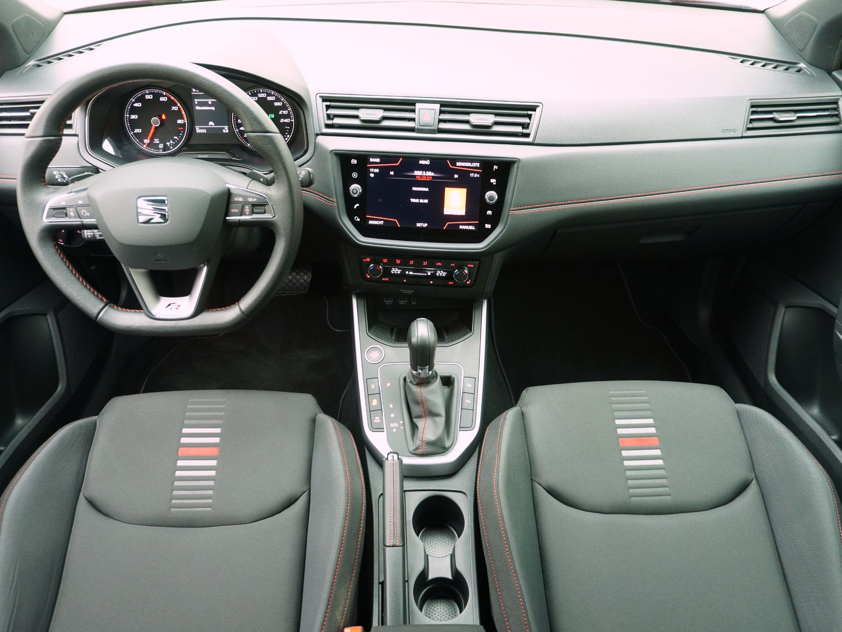 SEAT Arona 1.0 TSI DSG FR