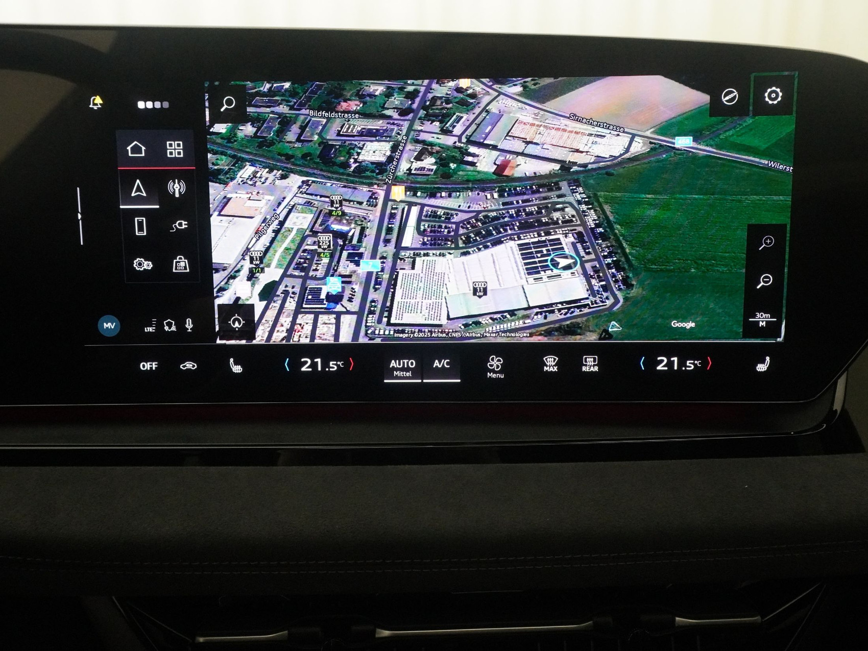 AUDI Q6 e-tron quattro Advange