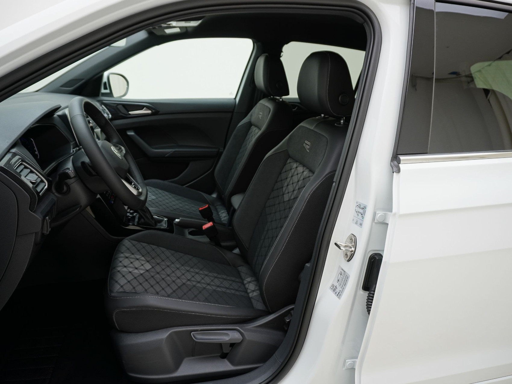 VW T-Cross 1.5 TSI R-Line DSG