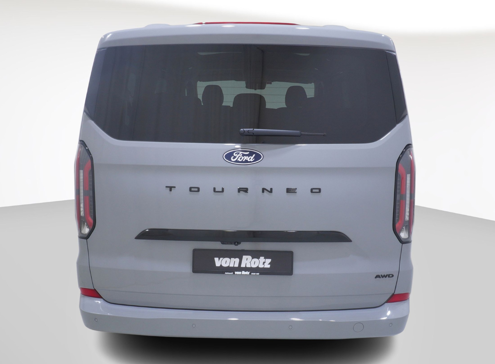 FORD Tourneo Custom 320 L1 2.0 TDCI 4×4 Titanium X