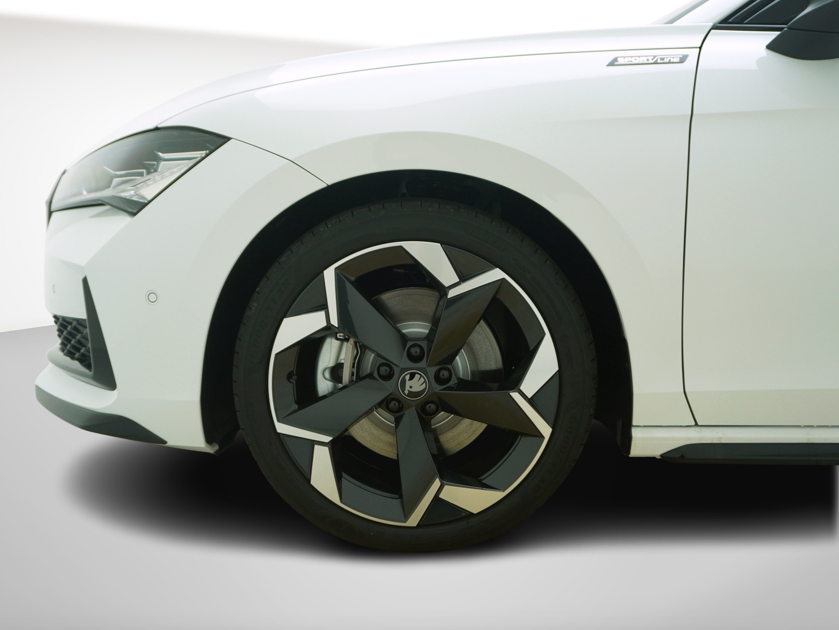 SKODA Superb 2.0 TDI Sportline 4×4 DSG