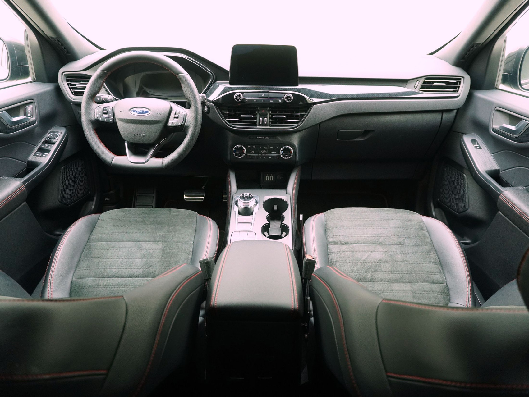 FORD Kuga 2.5 Plug-in Hybrid ST-Line X 2WD