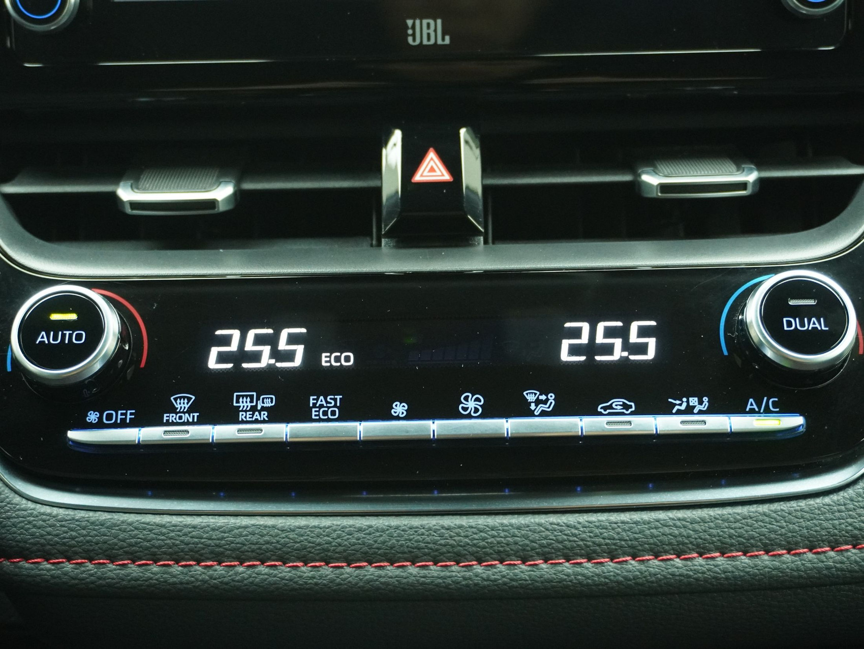 TOYOTA Corolla 2.0 HSD Premium