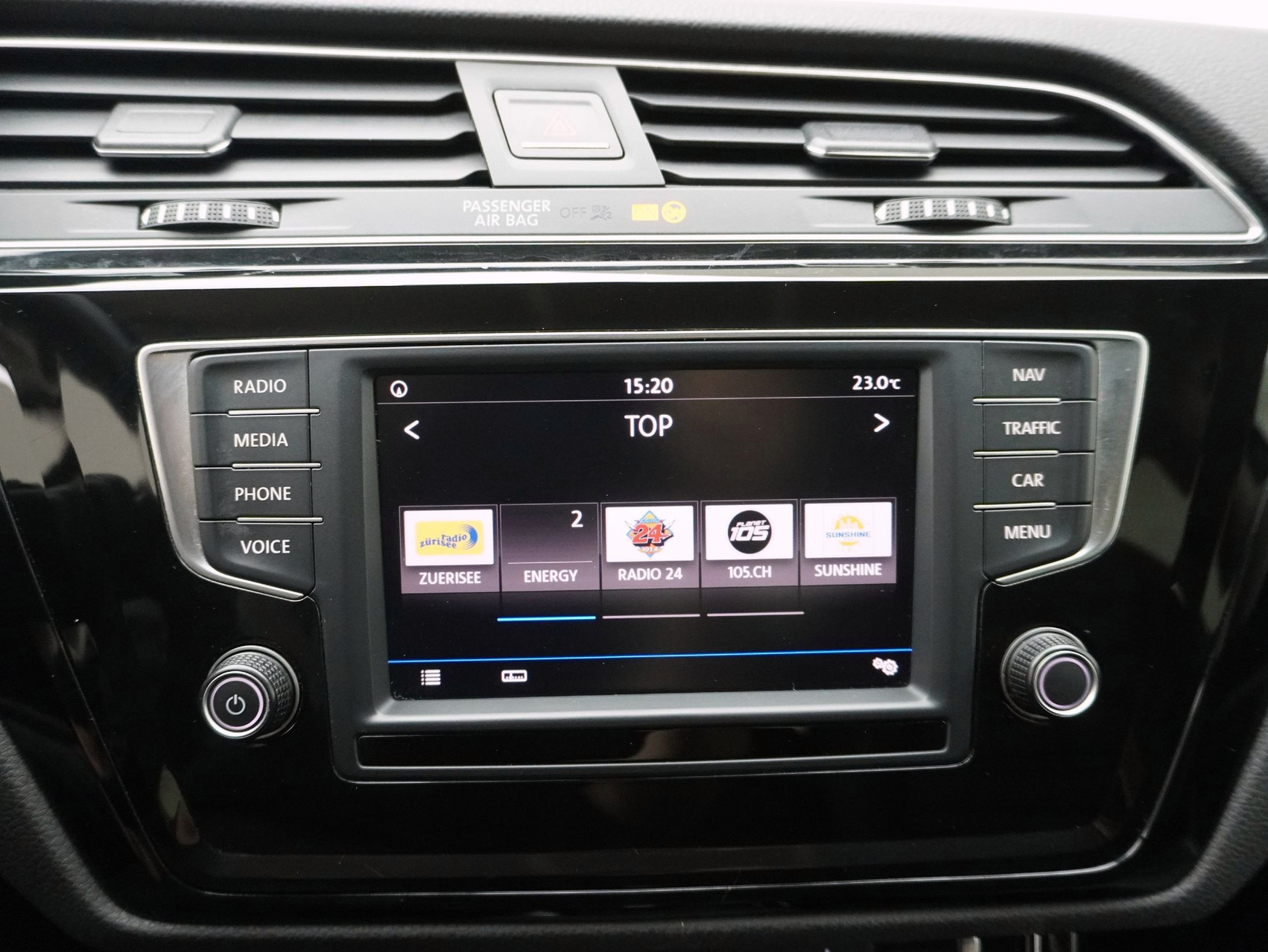 VW Touran 2.0 TDI DSG Highline **7-Plätzer**