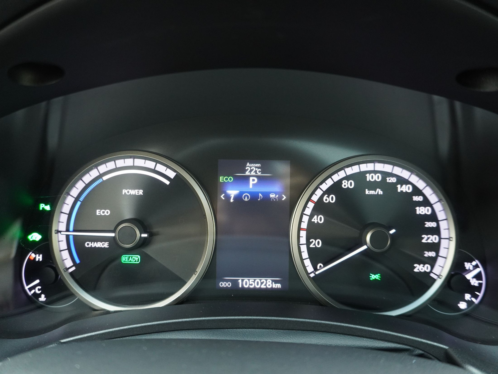 LEXUS NX 300h F-Sport