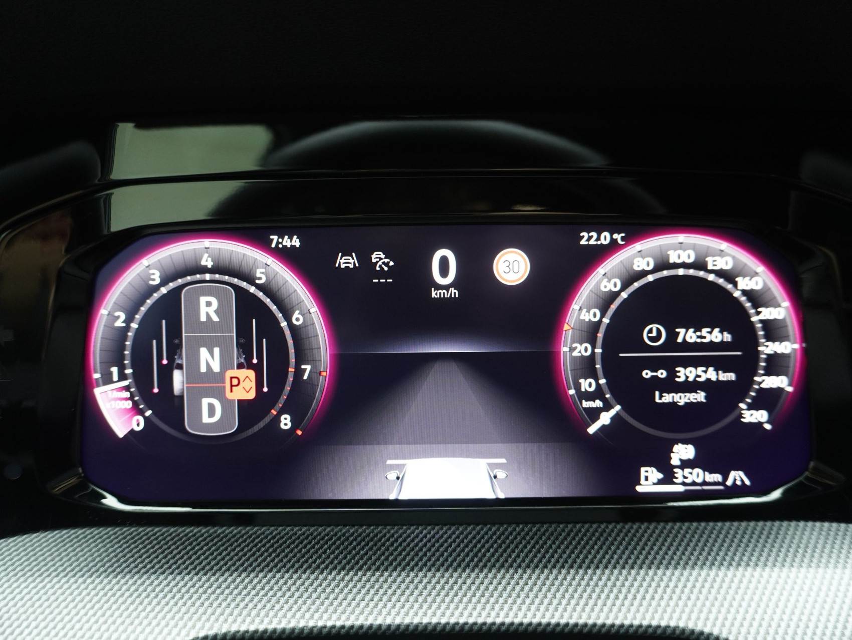 VW Golf 8.5 2.0 TSI DSG R Black Edition 4Motion (2025)