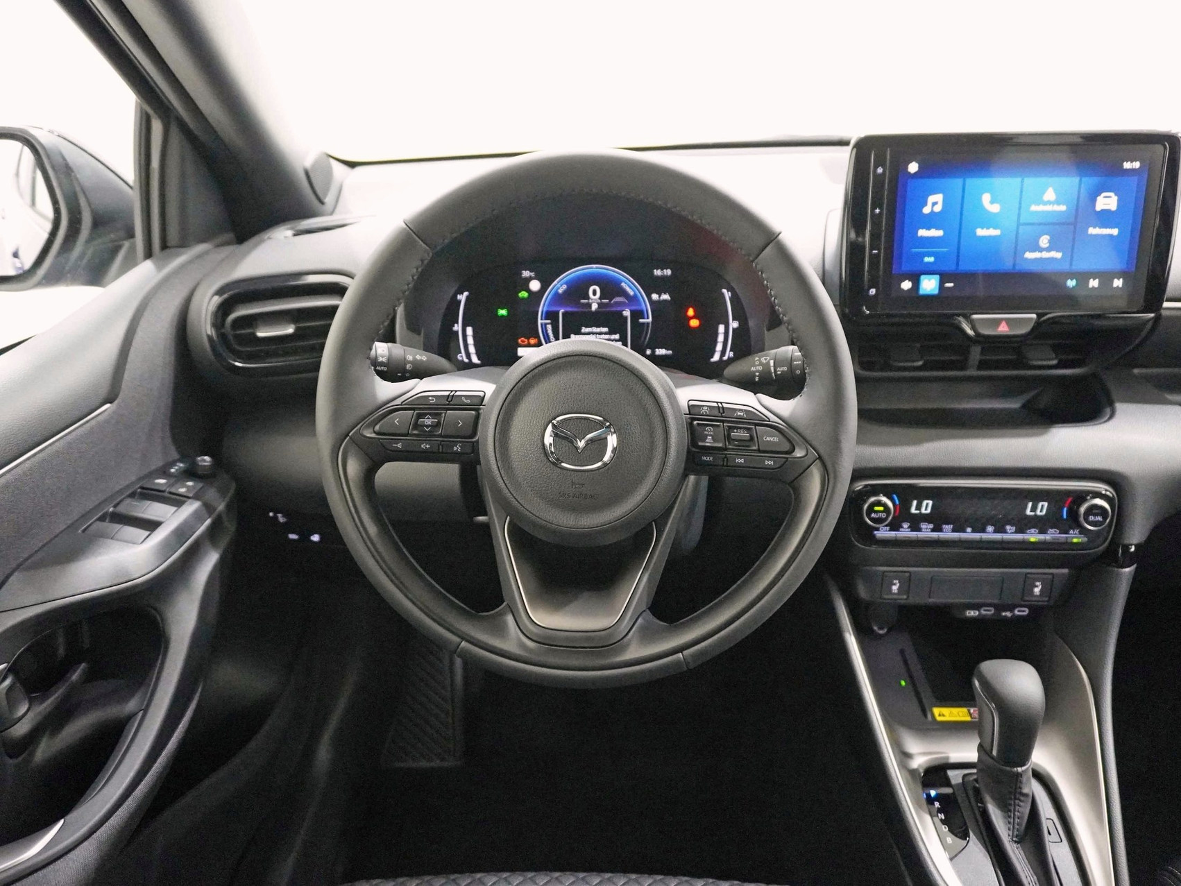 MAZDA 2 1.5 Hybrid Homura